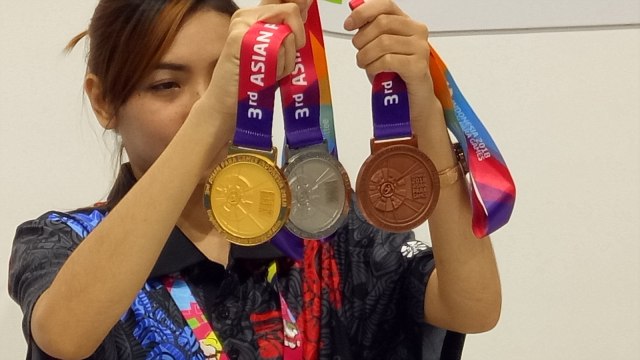 Medali Asian Para Games. (Foto: Akbar Ramadhan/kumparan)