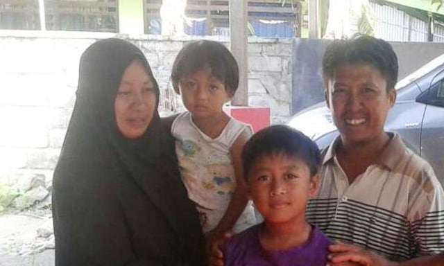 Satu Keluarga Korban Gempa dan Tsunami Palu Mengungsi di Gilimanuk