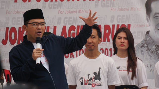 Direktur relawan tim kampanye Nasional Jokowi-Maaruf, Maman Imanulhaq hadiri Deklarasi Generasi Milenial Jokowi dan Maaruf Amin di Gedung Aspirasi, Jakarta, Sabtu (6/10/2018). (Foto: Fanny Kusumawardhani/kumparan)