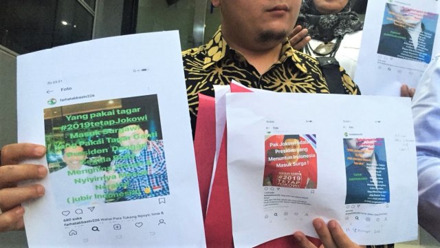 Farhat Abbas dilaporkan oleh Presidium Gerakan Pengacara Nusantara di Polda Metro Jaya. (Foto: Ferry Fadhlurrahman/kumparan)