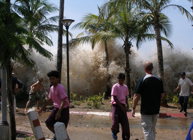 Mengenal 3 Jenis Tsunami dan Waktu Terjadinya (1)