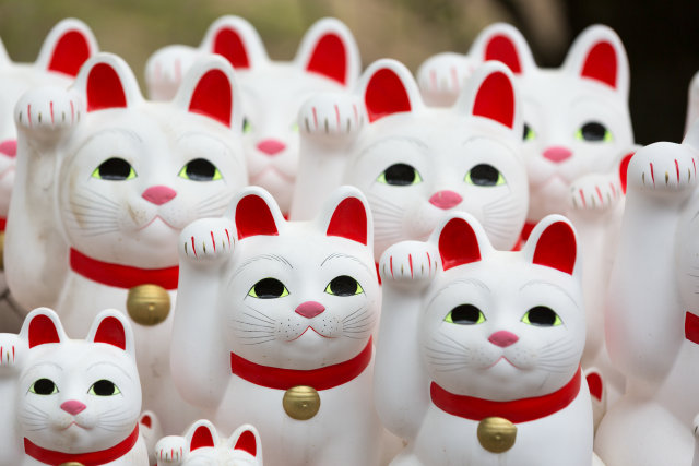 Maneki Neko, Patung Kucing Pembawa Keberuntungan (Foto: Flickr / Adrian)