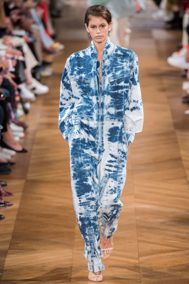 10 Label Fashion yang Tidak Menggunakan Bulu Hewan dalam Koleksinya (1)