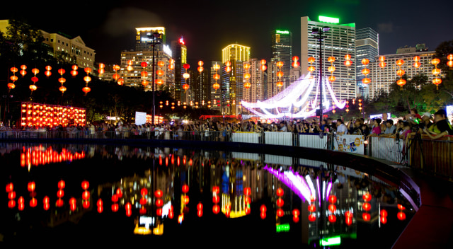 Festival musim gugur di Victoria Park, Hong Kong (Foto: Flickr/Stefan Magdalinski)