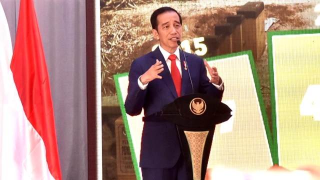 Presiden Jokowi saat menghadiri rakor Pengendalian Program Pembangunan dan Pemberdayaan Masyarakat Desa di Deli Serdang, Sumatera Utara. (Foto: Dok. Biro Pers Setpres/Rusman )