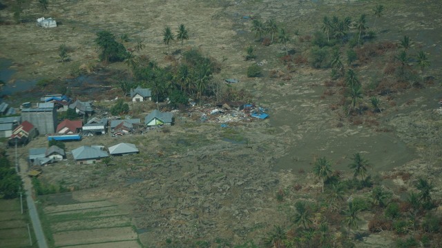 Kondisi Kota Palu, Sulawesi Tengah dari udara. (Foto: Raga/kumparan)