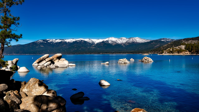 Ilustrasi Danau Tahoe (Foto: Pixabay)