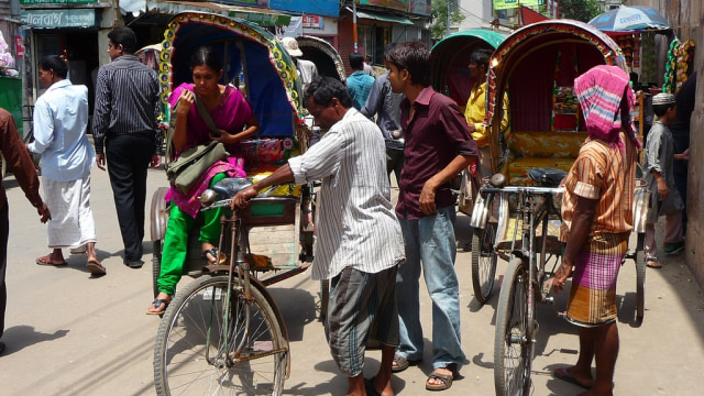 Rikhsa di Kota Dhaka, Bangladesh (Foto: Flickr/Dan Nevill)