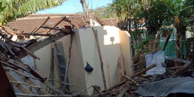 Rumah dan Masjid di Probolinggo Rusak Akibat Gempa Situbondo