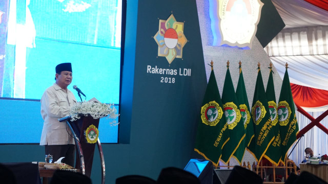 Prabowo Subianto memberikan sambutan di Rakernas LDII 2018. (Foto: Iqbal Firdaus/kumparan)