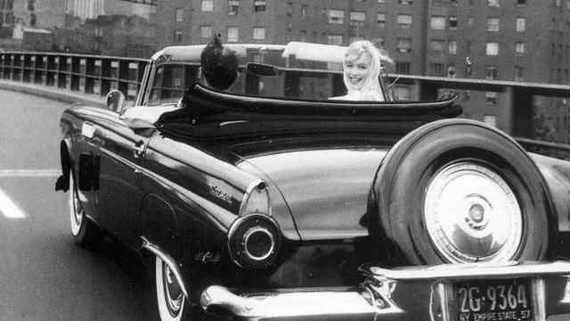 Mobil Ford Thunderbird yang dimiliki Marilyn Monroe (Foto: dok. The News Wheel)