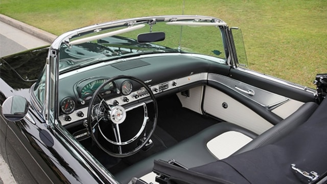 Interior Ford Thunderbird milik mendiang Marilyn Monroe (Foto: dok. Motor1)