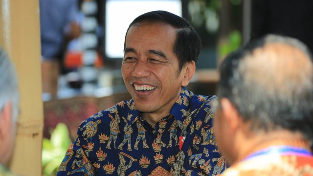 Jokowi Ngopi di A Cup for Solidarity by BRIKOPI IMF-WB 2018 Bali (Foto: Dok. BRI)