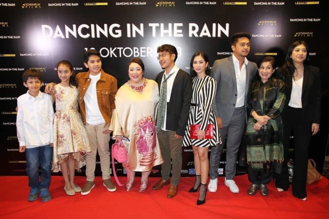 Review: 3 Highlight dari Film Dancing In The Rain (1)