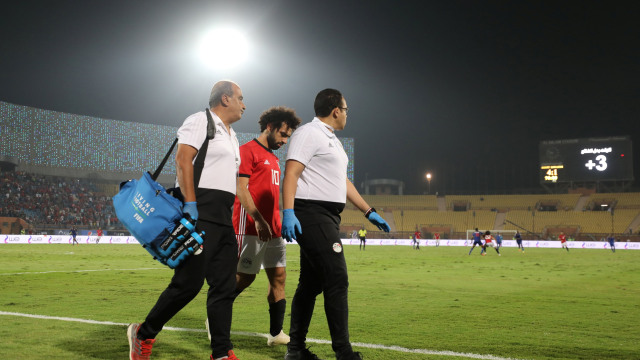 Mohamed Salah mengalami cedera saat membela Mesir. (Foto: REUTERS/Mohamed Abd El Ghany)
