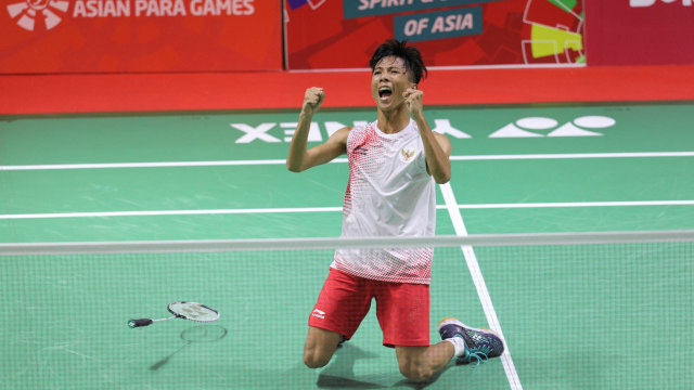 Dheva Anrimusthi saat merayakan kemenangan di semifinal bulu tangkis tunggal putra SU5. (Foto: The Jakarta Post Images: INAPGOC / TJP Images / Agoes Rudianto/Don/18)