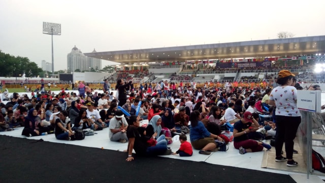 Suasana jelang penutupan Asian Para Games 2018. (Foto: Nadia Riso/kumparan)