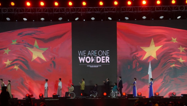 Live Feed: We are One Wonder, Closing Ceremony Asian Para Games 2018 (91695)