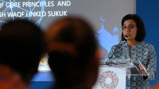 Menteri Keuangan Sri Mulyani Indrawati menjadi pembicara kunci dalam Forum Ekonomi Syariah di Pertemuan Tahunan IMF-World Bank di Nusa Dua Bali, Minggu (14/10/2018).  (Foto: ANTARA FOTO/Wisnu Widiantoro)