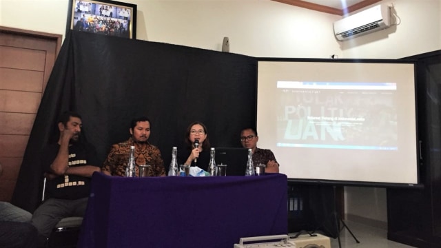 Konpers Indonesia Leaks di Sekretariat AJI, Jakarta Selatan. (Foto: Ferry Fadhlurrahman/kumparan)