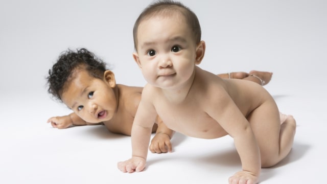 Ilustrasi bayi merangkak (Foto: Shutterstock)