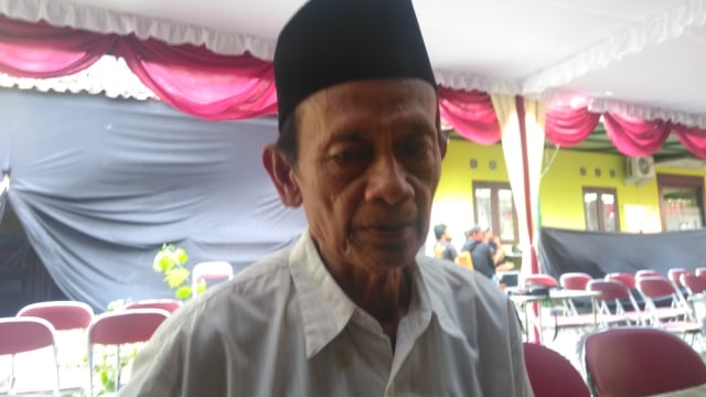 KRT Rintaiswara, Abdi Dalem Kawedanan Hageng Punakawan (KHP) Widyabudaya Kraton Ngayogyakarta Hadiningrat
(Foto: Arfiansyah Panji Purnandaru/kumparan)