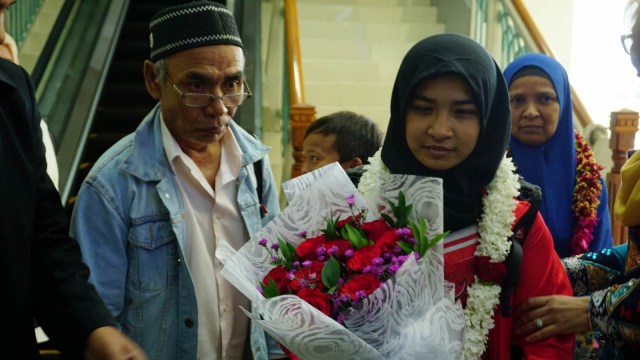 Miftah disambut saat kepulangannya ke Aceh. (Foto: Zuhri Noviandi/kumparan)