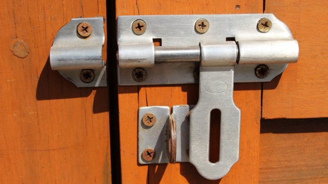 Gerendel pintu bisa jadi tanda hamil (Foto: Shutterstock)