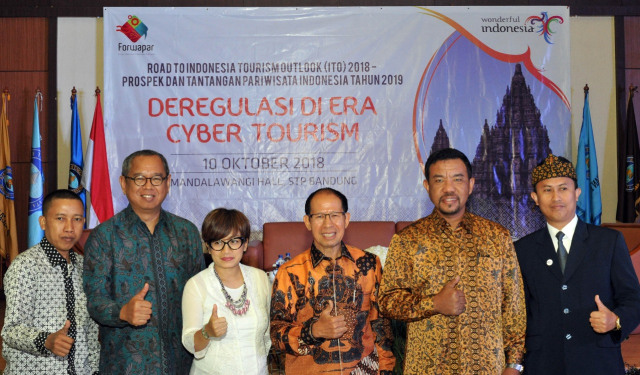 Road To Indonesian Travel Outlook (ITO) 2019 yang diselenggarakan di Sekolah Tinggi Pariwisata NHI Bandung, Rabu, 10 Oktober 2018. (Foto: Dok. Kemenpar )