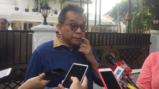 M. Taufik saat ditemui awak media di depan rumah dinas Ketua DPRD DKI Jakarta. (Foto: Moh Fajri/kumparan)