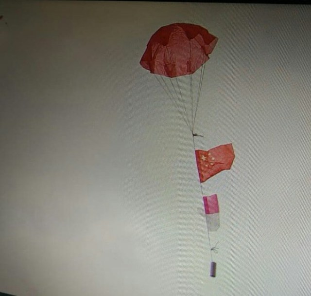Parasut bendera China di Kulonprogo. (Foto: Dok. Istimewa)