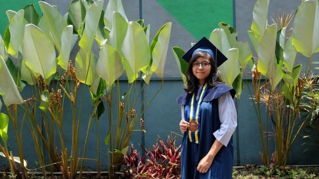 Usia 18 Tahun, Kalya Sudah Lulus ITB