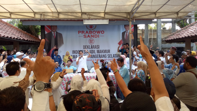 Sandiaga Uno di Deklarasi dukungan tokoh Tangerang Selatan. (Foto: Adhim Mugni Mubaroq/kumparan)