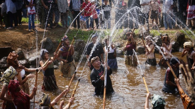 Festival Cihideung, dari Mencari identitas Desa Hingga Menjaga Mata Air (2)