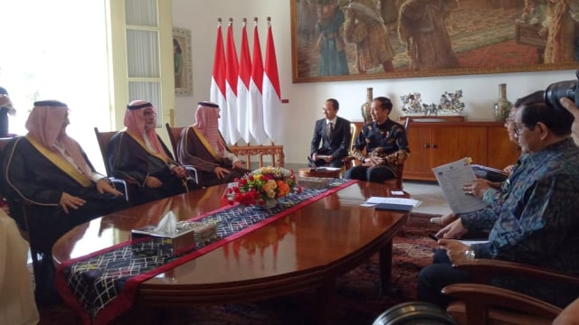 Jokowi Temui Menlu Saudi di Istana Bogor. (Foto: Jihad Akbar/kumparan)