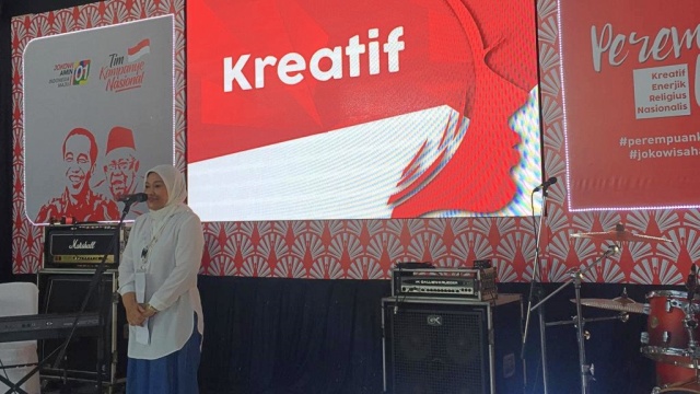 Direktur Penggalangan Pemilih Perempuan Tim Kampanye Nasional (TKN) Jokowi-Ma'ruf Amin, Ida Fauziah. (Foto: Paulina Herasmaranindar/kumparan)