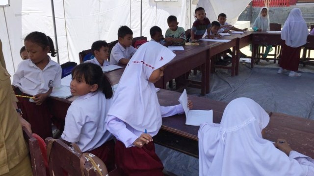 Sekolah darurat di Sulawesi Tengah. (Foto: Dok. KPAI)