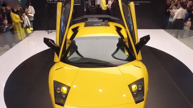 Lamborghini kw asal Iran (Foto: dok. Carbuzz)