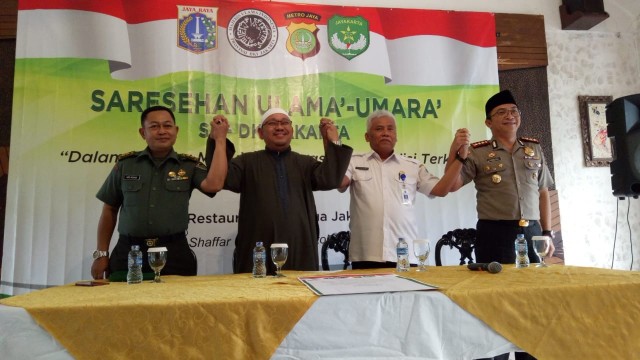 Penandatanganan deklarasi Gerakan Jakarta Damai oleh Polda Metro Jaya, MUI Provinsi DKI Jakarta, dan Pemprov DKI Jakarta, Rabu (24/10/2018). (Foto: Nadia Riso/kumparan)