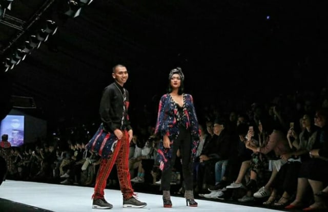 Dari Artis, Musisi, Hingga Menteri yang Tampil untuk Koleksi Anne Avantie Di Jakarta Fashion Week 2019! (5)