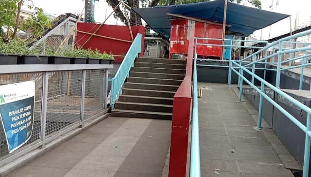 Foto-foto Skywalk Teras Cihampelas yang Terancam Ditinggal PKL dan Pejalan Kaki (7949)