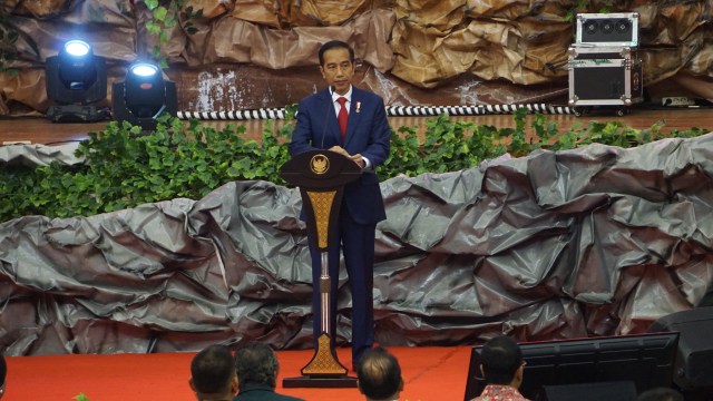 Jokowi di Acara Muktamar ke-30 IDI di Samarinda, Kalimantan Timur. (Foto: Yudhistira Amran Saleh/kumparan)
