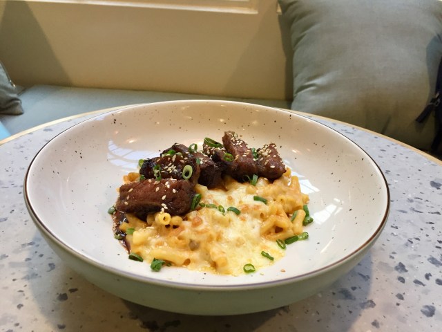 Short Ribs Mac & Triple Cheese-Joe & Dough (Foto: Mela Nurhidayati/kumparan)