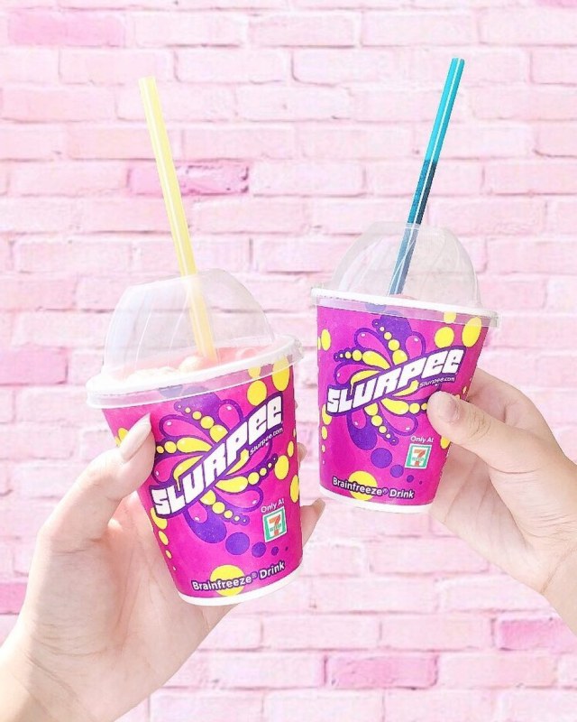 Ilsutrasi Slurpee (Foto: Instagram @amberallurecupcakes)