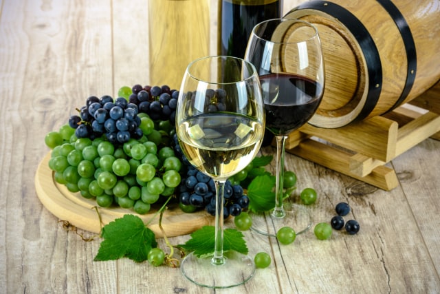 Ilustrasi wine (Foto: Pixabay)
