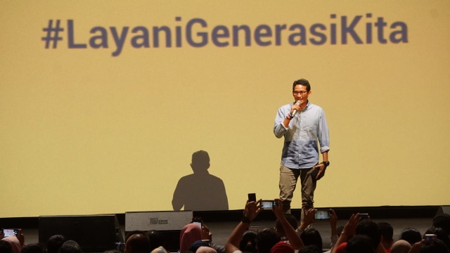 Cawapres nomor urut 2 Sandiaga Uno menjadi pembicara dalam acara Milenial Fest di Jakarta, Minggu (28/10/2018). (Foto: Jamal Ramadhan/kumparan)