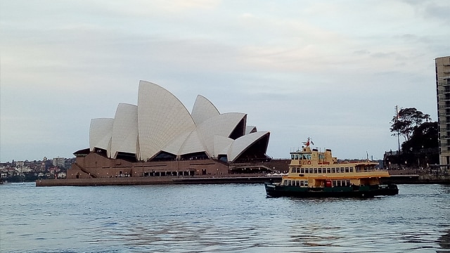 Sydney Opera House merupakan salah satu ikon Kota Sydney di Negara Bagian New South Wales, Australia, yang sudah dikenal dunia. (Foto: Wendiyanto/kumparan)