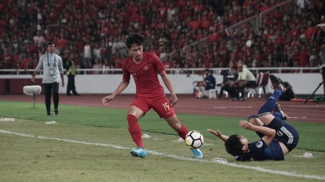 Hanis Saghara pemain U-19 Indonesia di perempat final AFC U-19 Championship. (Foto: Iqbal Firdaus/kumparan)