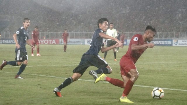 Pertandingan Timnas Indonesia vs Jepang di perempat final AFC U-19 Championship. (Foto: Iqbal Firdaus/kumparan)