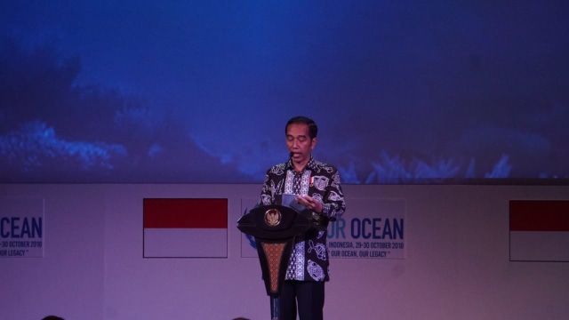 Jokowi berikan pidato di acara Our Ocean Conference, Senin (29/10/2018). (Foto: Abiil Achmad Akbar/kumparan)